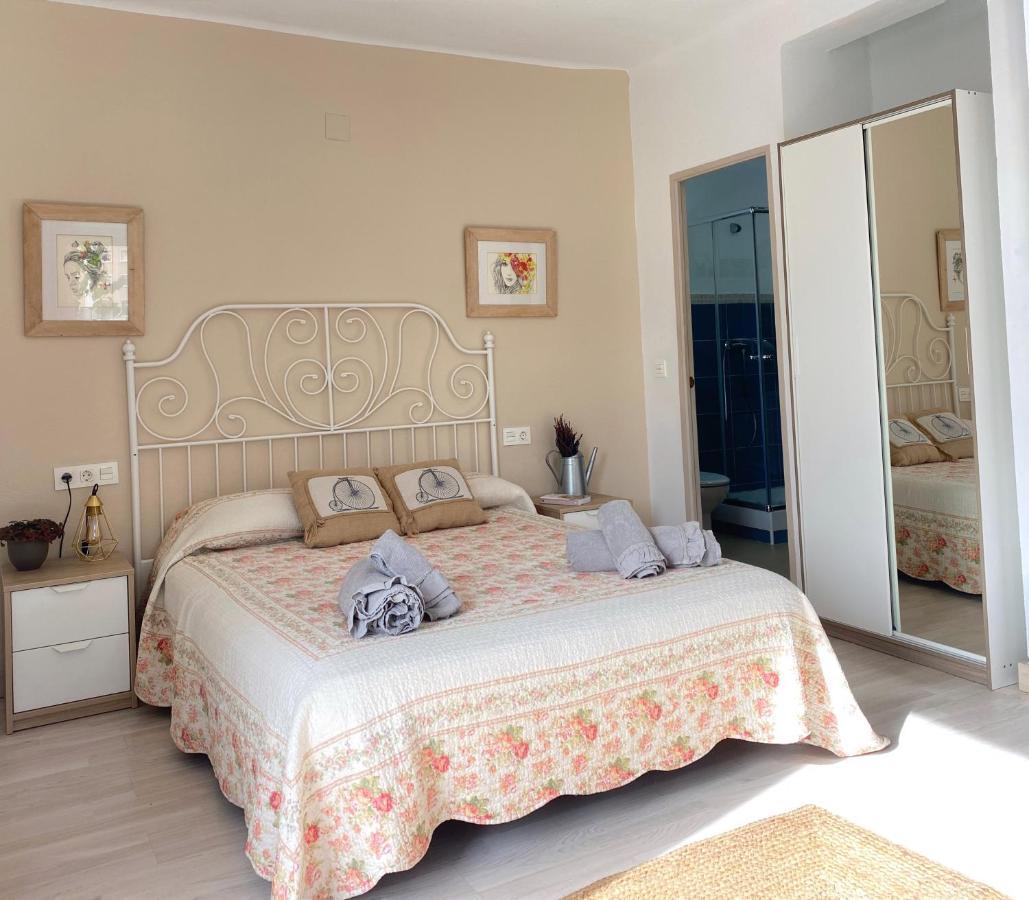 Blue Castle Guesthouse Málaga Dış mekan fotoğraf