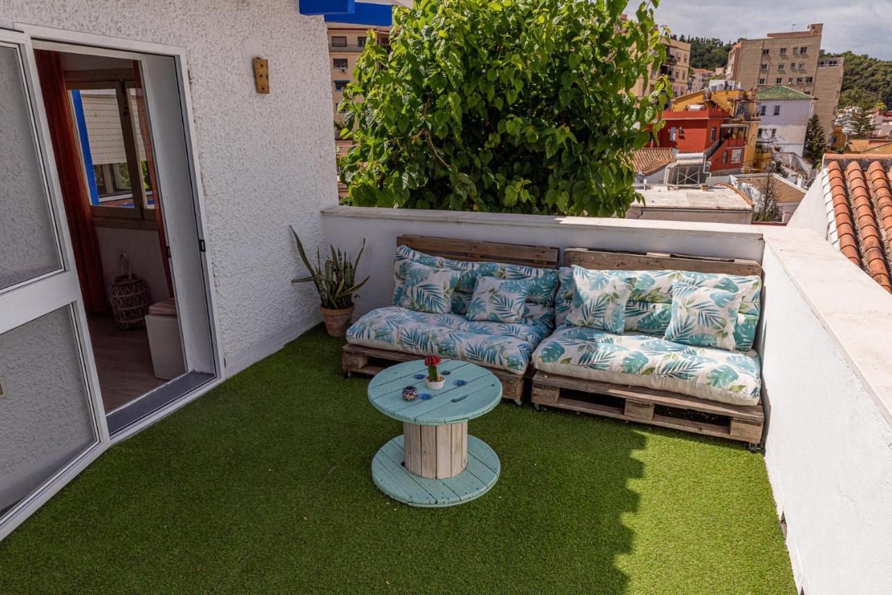 Blue Castle Guesthouse Málaga Dış mekan fotoğraf