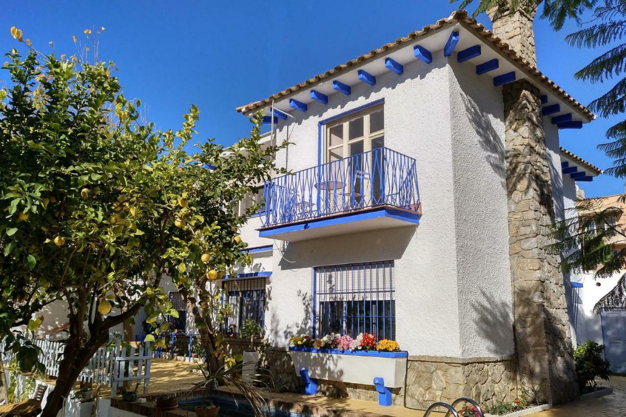 Blue Castle Guesthouse Málaga Dış mekan fotoğraf